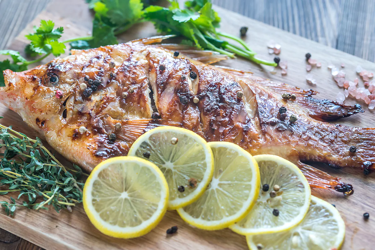 דג אמנון על האש